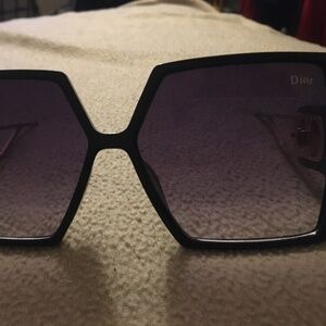 30Montaigne SU Sunglasses